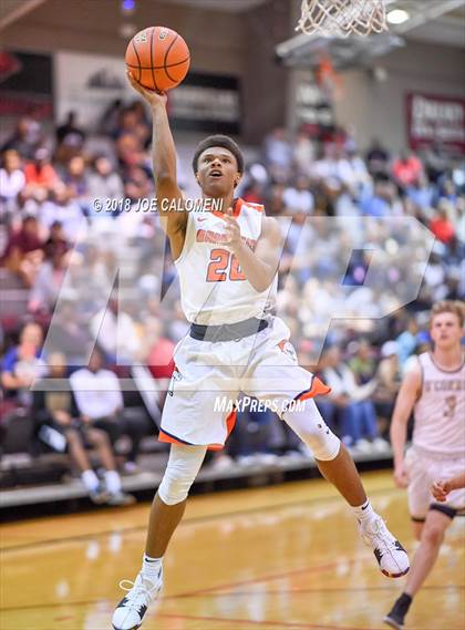 Thumbnail 2 in SAAABC Class 6A Boys High School All Star Game photogallery.
