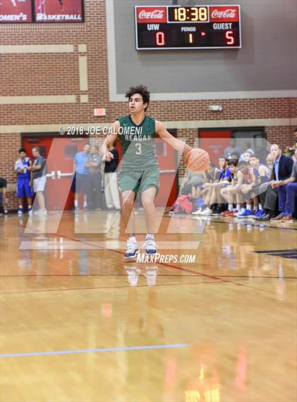 Thumbnail 1 in SAAABC Class 6A Boys High School All Star Game photogallery.