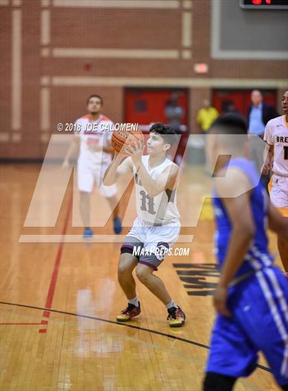 Thumbnail 2 in SAAABC Class 6A Boys High School All Star Game photogallery.