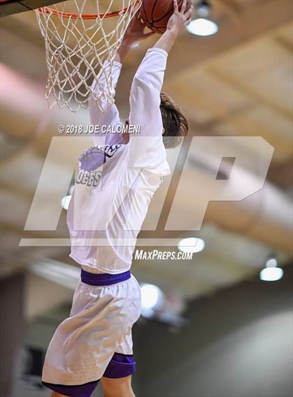 Thumbnail 1 in SAAABC Class 6A Boys High School All Star Game photogallery.