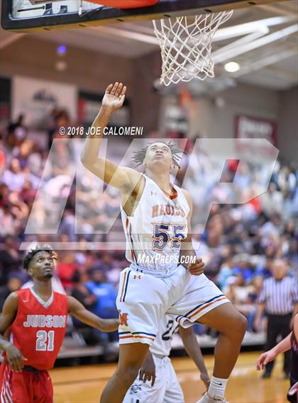 Thumbnail 1 in SAAABC Class 6A Boys High School All Star Game photogallery.