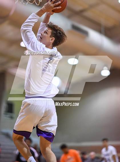 Thumbnail 2 in SAAABC Class 6A Boys High School All Star Game photogallery.