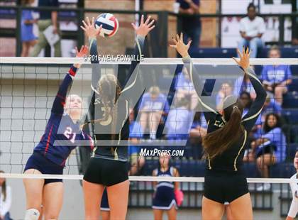Thumbnail 1 in Plano East @ Allen photogallery.