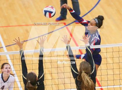 Thumbnail 1 in Plano East @ Allen photogallery.