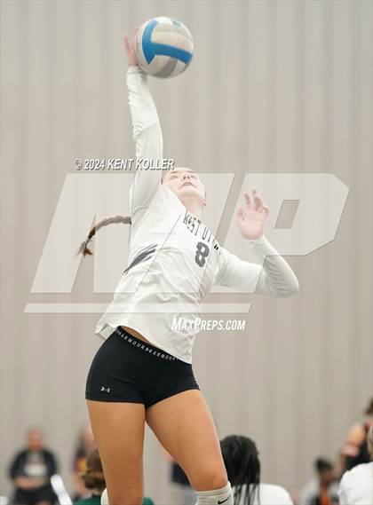 Thumbnail 2 in West Ottawa vs. South Lyon East (Motor City Power Series) photogallery.