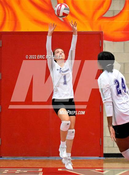 Thumbnail 3 in Mira Mesa vs Foothills Christian (Sweetwater Prime Sports Tournament) photogallery.