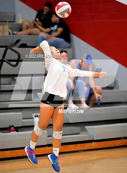 Thumbnail 1 in Mira Mesa vs Foothills Christian (Sweetwater Prime Sports Tournament) photogallery.