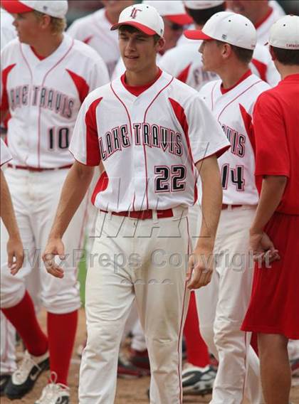 Thumbnail 1 in Lake Travis vs. Hutto (4A Region 4 Quarterfinals) photogallery.