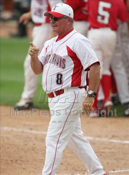 Thumbnail 2 in Lake Travis vs. Hutto (4A Region 4 Quarterfinals) photogallery.
