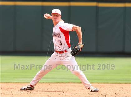 Thumbnail 3 in Lake Travis vs. Hutto (4A Region 4 Quarterfinals) photogallery.