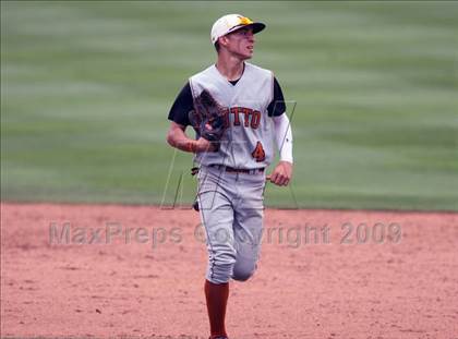 Thumbnail 2 in Lake Travis vs. Hutto (4A Region 4 Quarterfinals) photogallery.