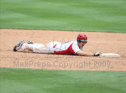 Thumbnail 3 in Lake Travis vs. Hutto (4A Region 4 Quarterfinals) photogallery.