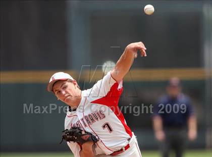 Thumbnail 1 in Lake Travis vs. Hutto (4A Region 4 Quarterfinals) photogallery.