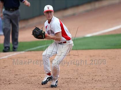 Thumbnail 2 in Lake Travis vs. Hutto (4A Region 4 Quarterfinals) photogallery.