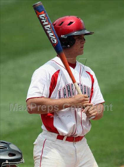 Thumbnail 2 in Lake Travis vs. Hutto (4A Region 4 Quarterfinals) photogallery.