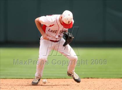 Thumbnail 1 in Lake Travis vs. Hutto (4A Region 4 Quarterfinals) photogallery.