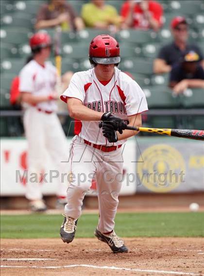 Thumbnail 3 in Lake Travis vs. Hutto (4A Region 4 Quarterfinals) photogallery.