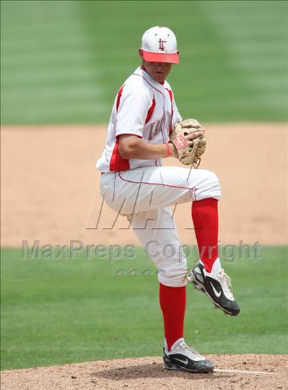 Thumbnail 1 in Lake Travis vs. Hutto (4A Region 4 Quarterfinals) photogallery.