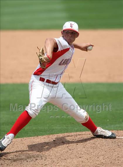 Thumbnail 1 in Lake Travis vs. Hutto (4A Region 4 Quarterfinals) photogallery.
