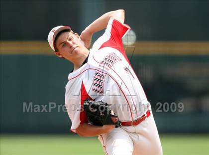 Thumbnail 2 in Lake Travis vs. Hutto (4A Region 4 Quarterfinals) photogallery.