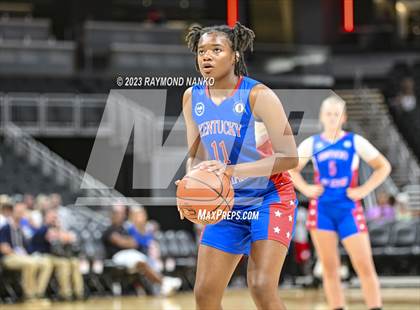 Thumbnail 3 in Indiana vs Kentucky All-Star Game photogallery.