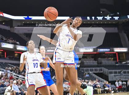 Thumbnail 1 in Indiana vs Kentucky All-Star Game photogallery.