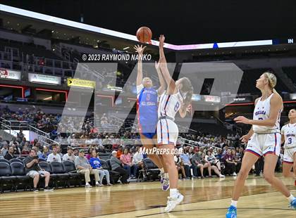 Thumbnail 1 in Indiana vs Kentucky All-Star Game photogallery.