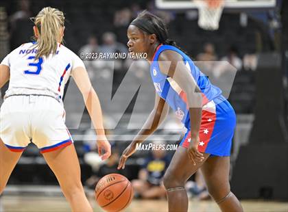 Thumbnail 2 in Indiana vs Kentucky All-Star Game photogallery.