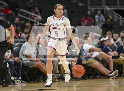 Thumbnail 3 in Indiana vs Kentucky All-Star Game photogallery.