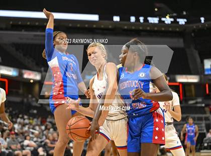 Thumbnail 2 in Indiana vs Kentucky All-Star Game photogallery.