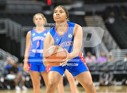 Thumbnail 3 in Indiana vs Kentucky All-Star Game photogallery.