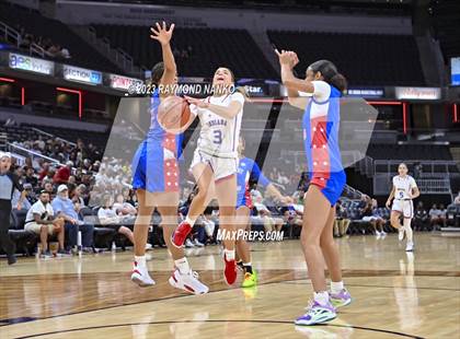 Thumbnail 2 in Indiana vs Kentucky All-Star Game photogallery.