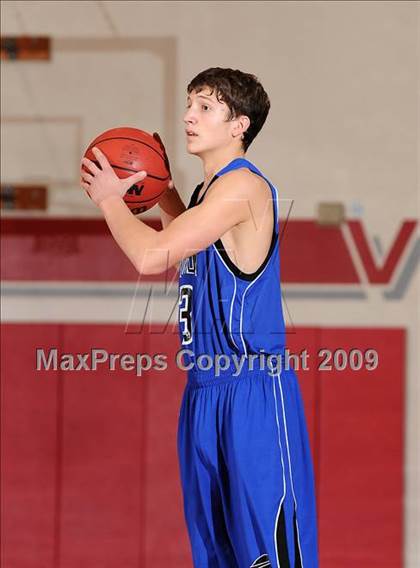 Thumbnail 3 in Amador vs. Highlands (Viking Classic) photogallery.