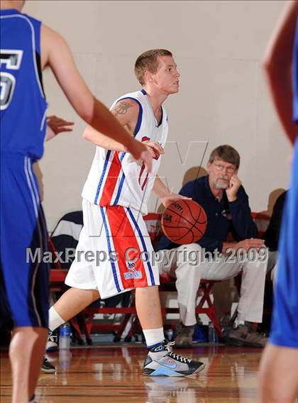 Thumbnail 2 in Amador vs. Highlands (Viking Classic) photogallery.
