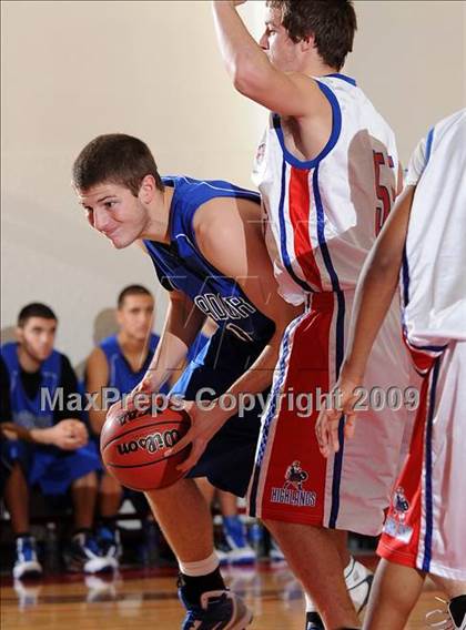Thumbnail 1 in Amador vs. Highlands (Viking Classic) photogallery.