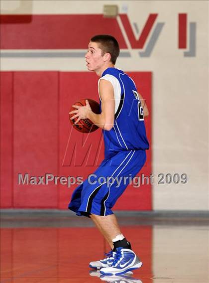 Thumbnail 2 in Amador vs. Highlands (Viking Classic) photogallery.