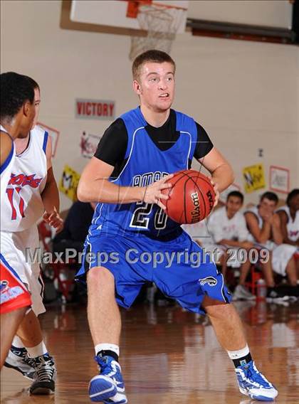 Thumbnail 2 in Amador vs. Highlands (Viking Classic) photogallery.