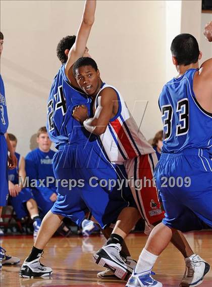 Thumbnail 2 in Amador vs. Highlands (Viking Classic) photogallery.