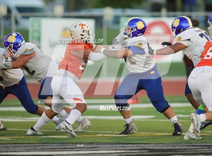 Thumbnail 2 in Timpview vs. Orem photogallery.