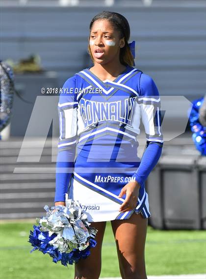 Thumbnail 1 in Connally vs. Pleasant Grove (UIL 4A Division 2 Region 2 Area) photogallery.