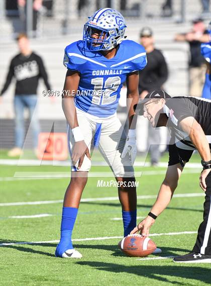 Thumbnail 1 in Connally vs. Pleasant Grove (UIL 4A Division 2 Region 2 Area) photogallery.