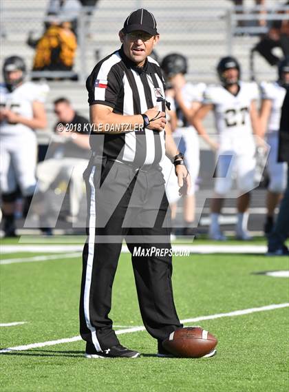 Thumbnail 3 in Connally vs. Pleasant Grove (UIL 4A Division 2 Region 2 Area) photogallery.