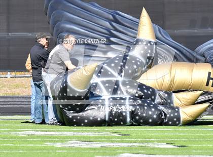 Thumbnail 1 in Connally vs. Pleasant Grove (UIL 4A Division 2 Region 2 Area) photogallery.