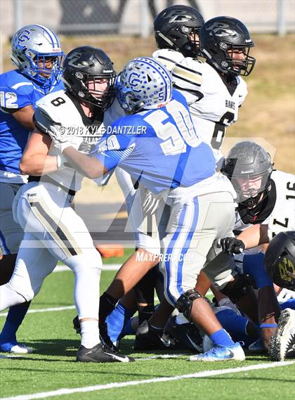 Thumbnail 1 in Connally vs. Pleasant Grove (UIL 4A Division 2 Region 2 Area) photogallery.