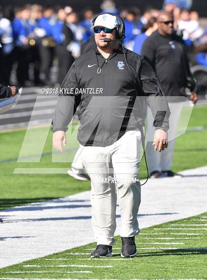 Thumbnail 2 in Connally vs. Pleasant Grove (UIL 4A Division 2 Region 2 Area) photogallery.