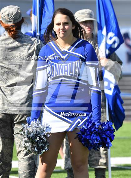 Thumbnail 3 in Connally vs. Pleasant Grove (UIL 4A Division 2 Region 2 Area) photogallery.