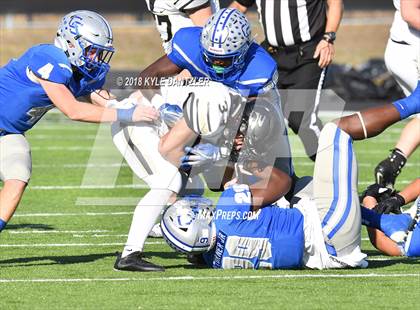 Thumbnail 3 in Connally vs. Pleasant Grove (UIL 4A Division 2 Region 2 Area) photogallery.