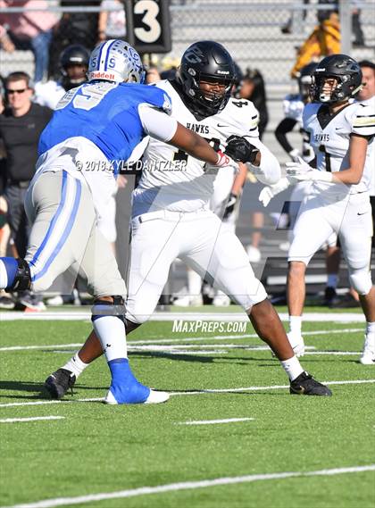 Thumbnail 2 in Connally vs. Pleasant Grove (UIL 4A Division 2 Region 2 Area) photogallery.