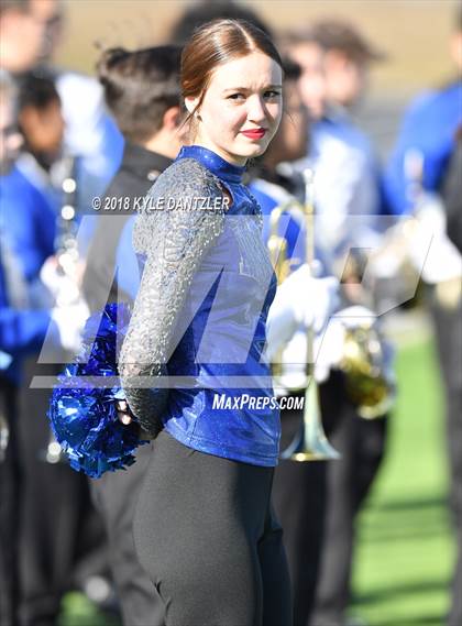 Thumbnail 2 in Connally vs. Pleasant Grove (UIL 4A Division 2 Region 2 Area) photogallery.