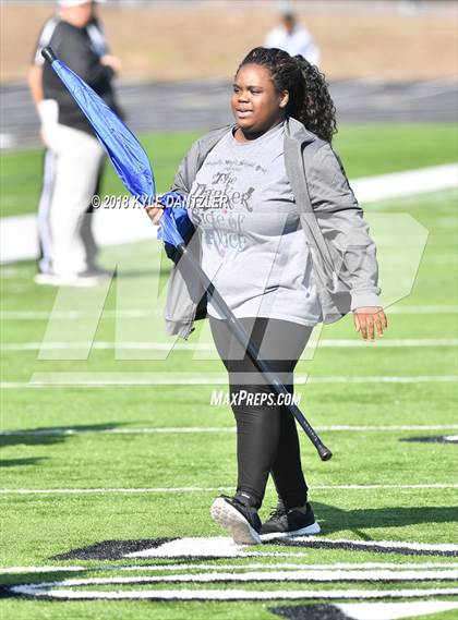 Thumbnail 1 in Connally vs. Pleasant Grove (UIL 4A Division 2 Region 2 Area) photogallery.